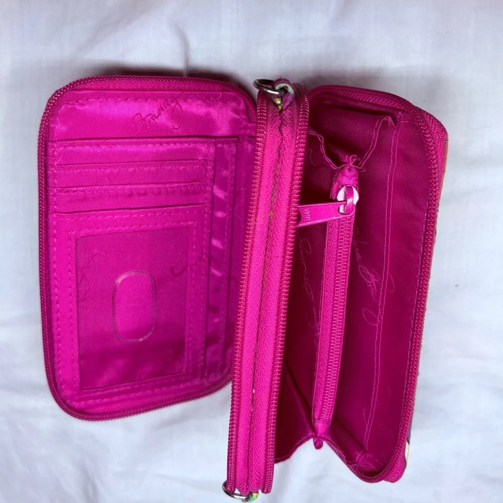 Vera Bradley Quilted Cotton Zip Around Wallet Pink Orange Floral‎ Paisley